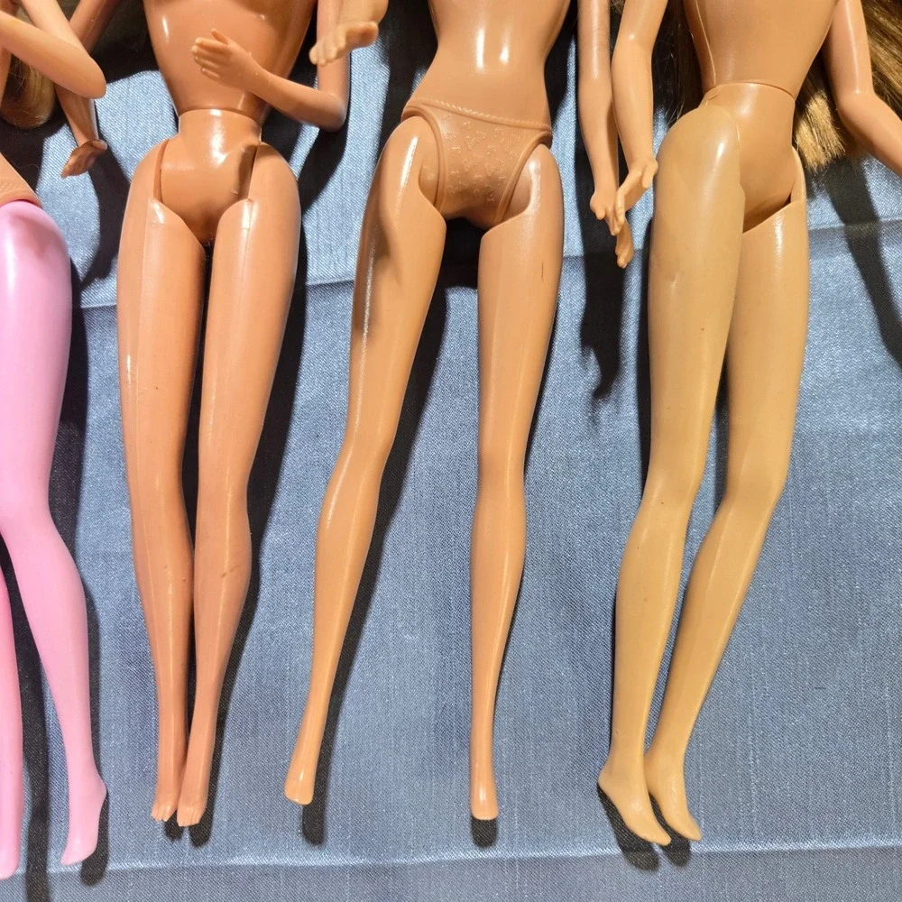 Vintage Mattel‎ Barbie Doll Lot of 5 Blonde Strawberry Blonde 1966-2007